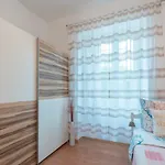 Paula Apartman *
