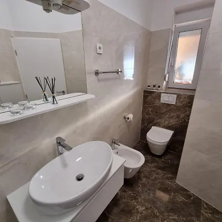 Apartman Paula Jadranovo