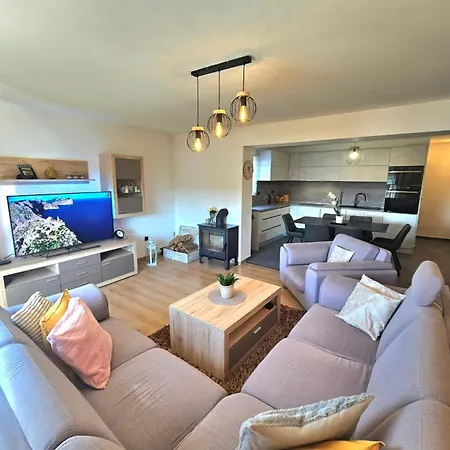 Apartman Paula *
